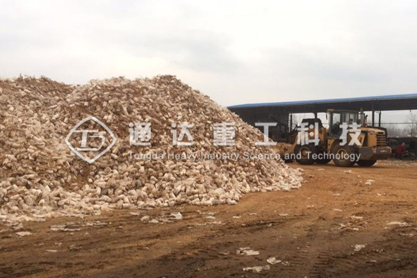 蘑菇渣如何發(fā)酵有機肥?蘑菇渣有機肥生產(chǎn)線工藝流程和配套設(shè)備有哪些?