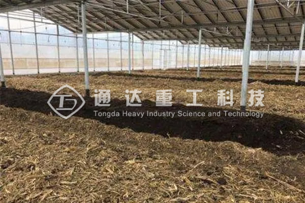 蚯蚓養(yǎng)殖與秸稈牛糞廢棄物綜合利用，制成高效蚯蚓糞有機肥，助力鄉(xiāng)村振興建設